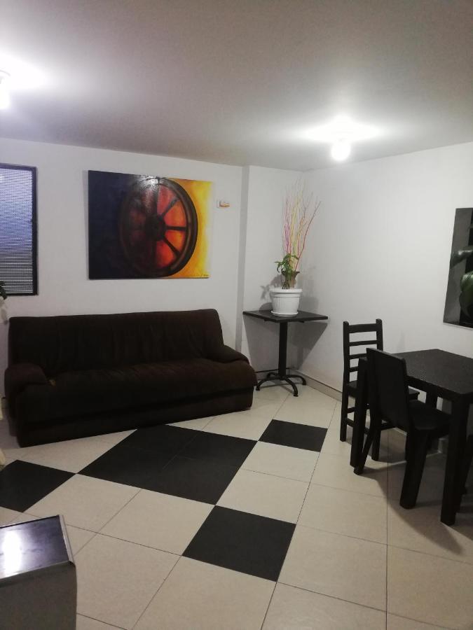 Hotel La Rueda Sr Барбоса Екстериор снимка