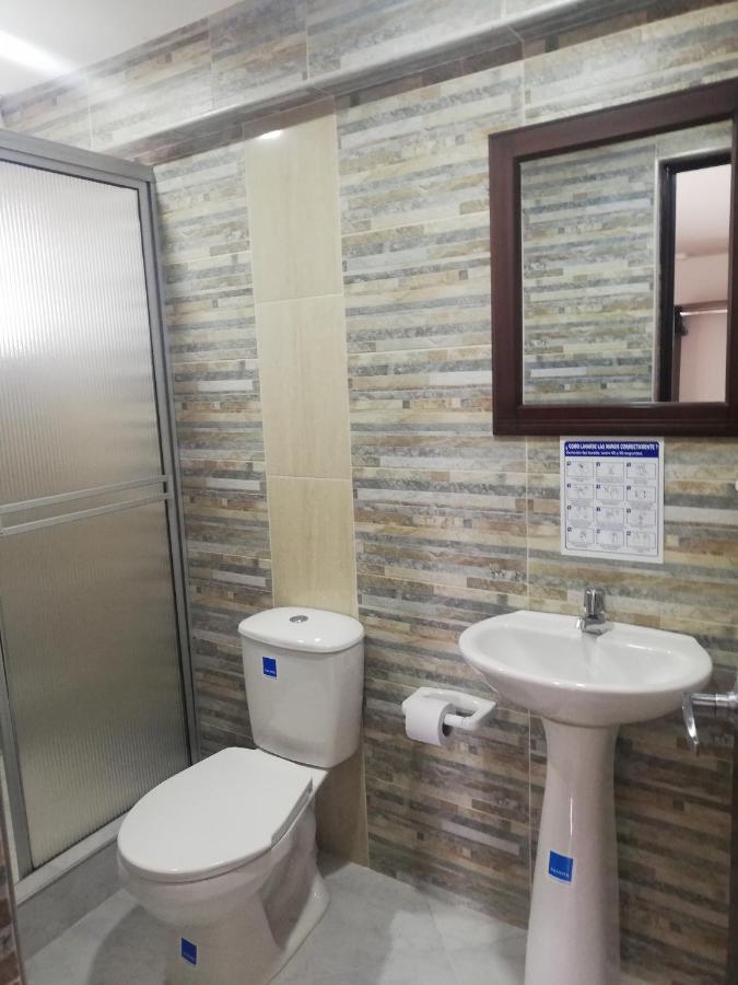 Hotel La Rueda Sr Барбоса Екстериор снимка
